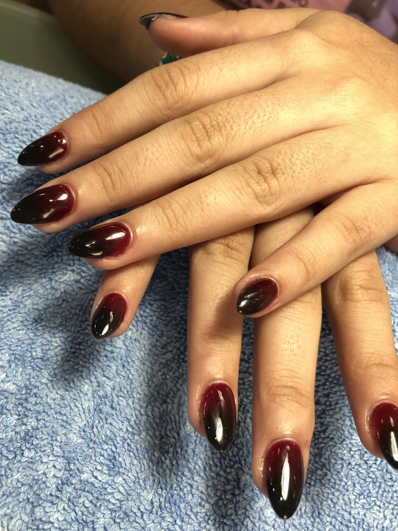 Fingertip Nail Salon nail photo 2