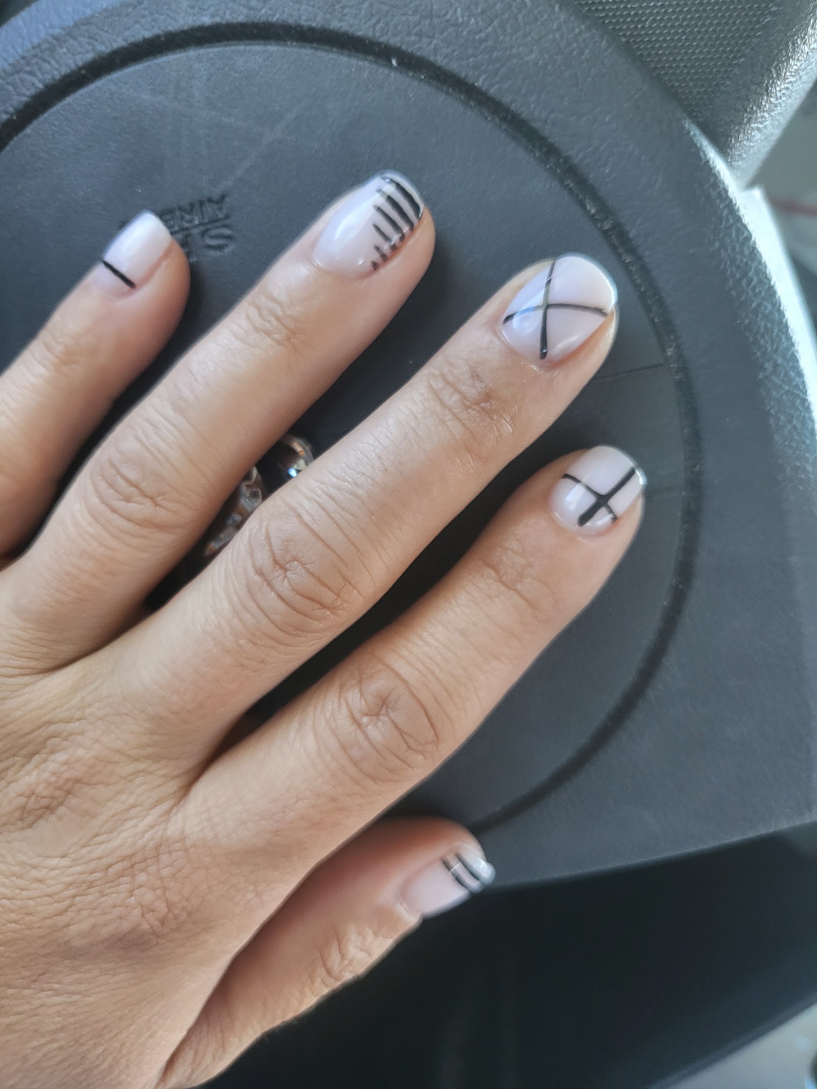 Fingertip Nail Salon nail photo 5