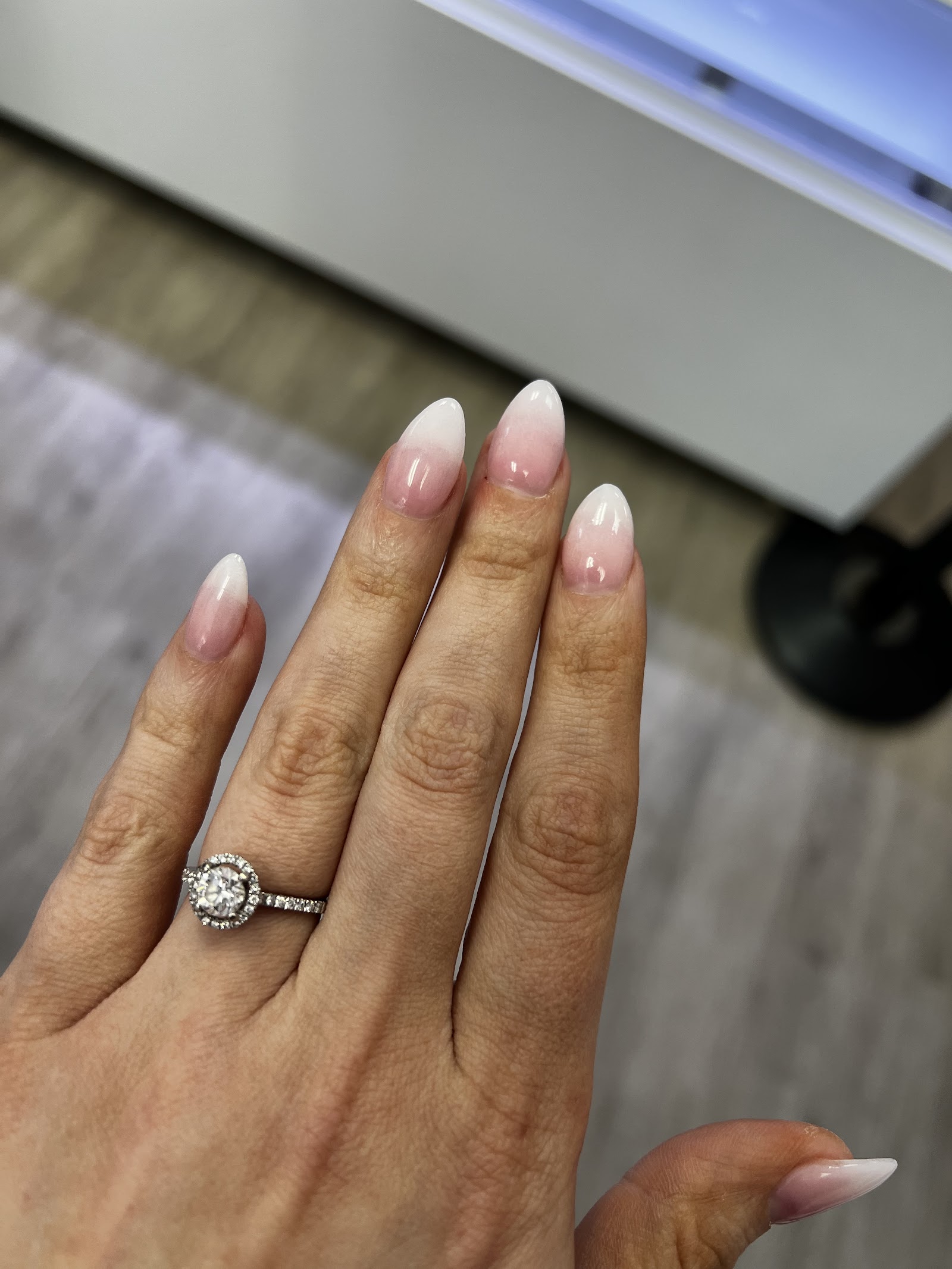 Fingertip Nail Salon nail photo 7